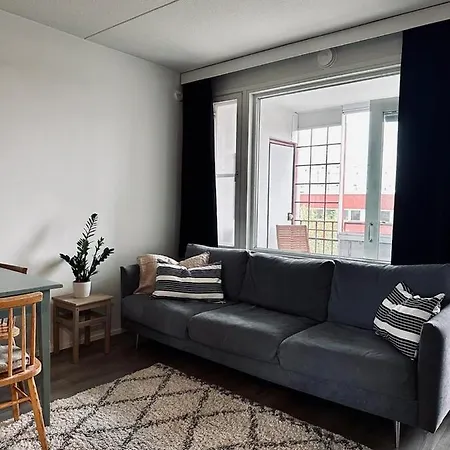 Apartment Modern 1 Bedroom With Free Parking *
